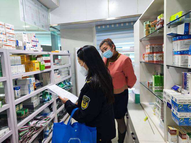 春雷行動2023——寧南縣開展春節期間市場監管領域安全大檢查之醫護人員防護用品零售專項